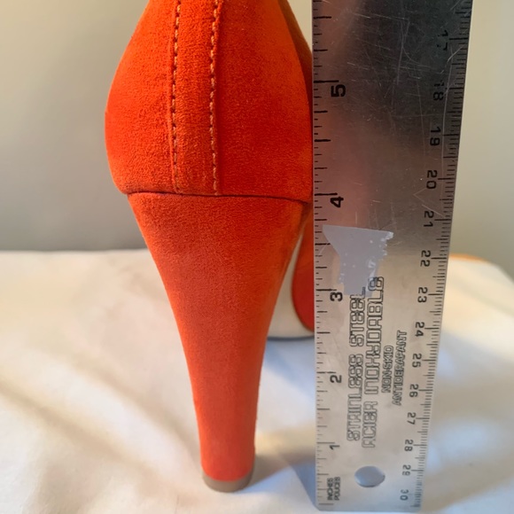 ALDO Suede Heels - Picture 5 of 5